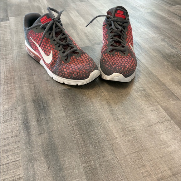Nike Air Max Sequent 2 Women’s Size 8 - Picture 2 of 6